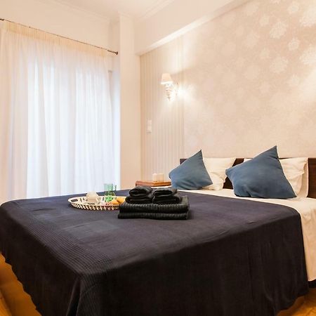 Classy And Stylish Private Apartment At Acropolis Museum Metro Station Athènes Extérieur photo
