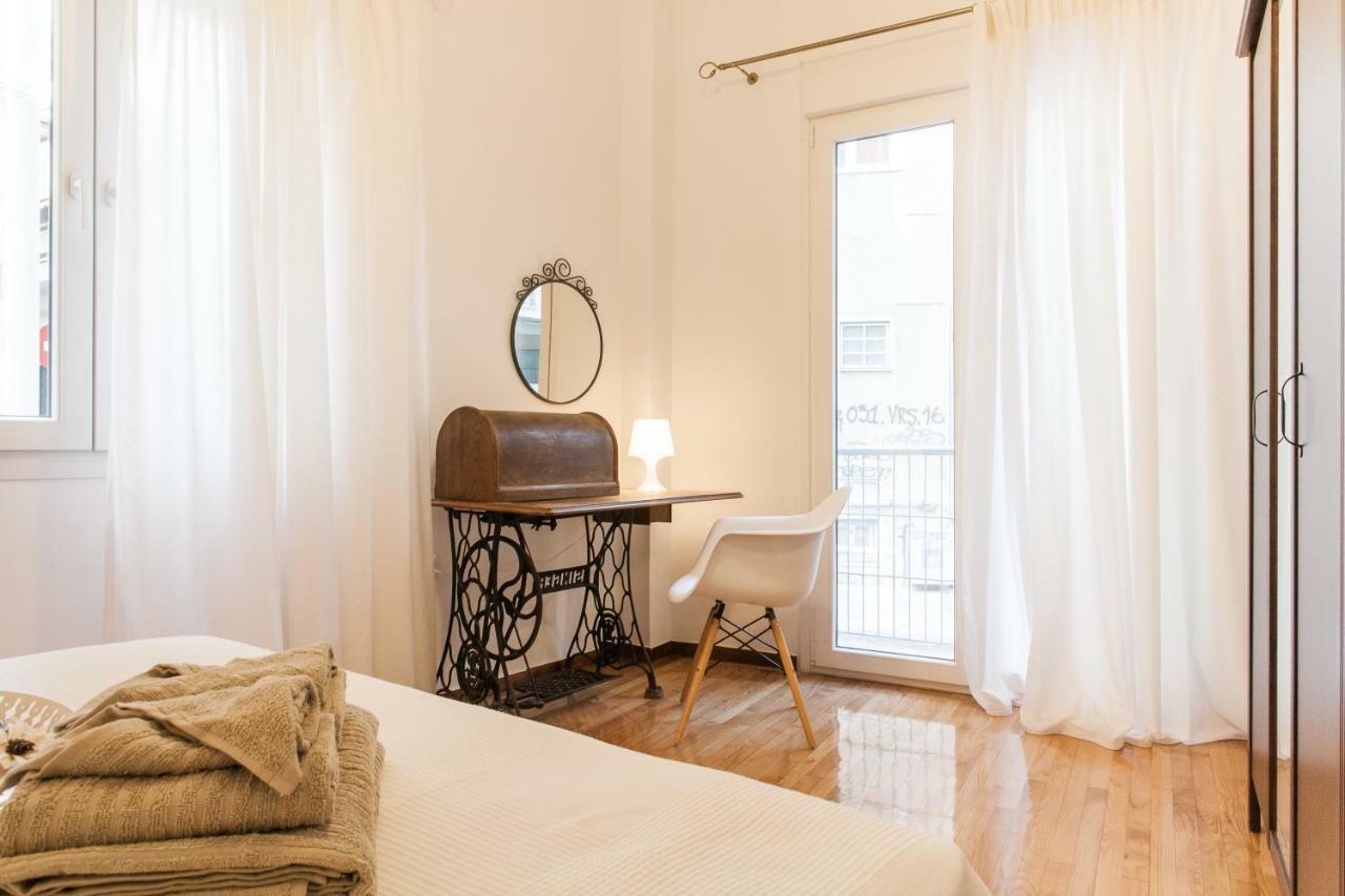 Classy And Stylish Private Apartment At Acropolis Museum Metro Station Athènes Extérieur photo