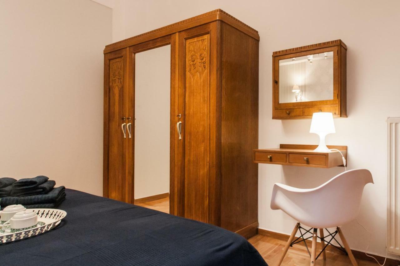 Classy And Stylish Private Apartment At Acropolis Museum Metro Station Athènes Extérieur photo