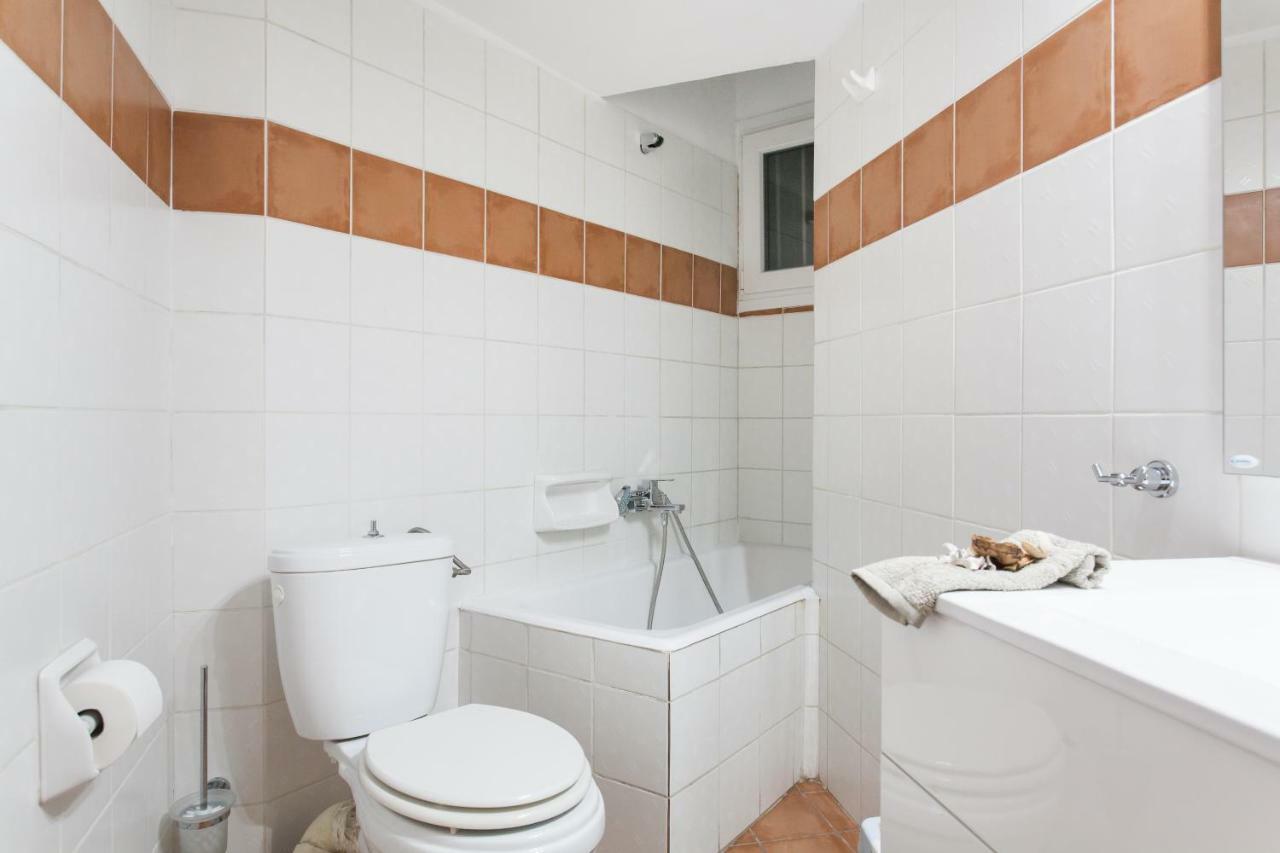 Classy And Stylish Private Apartment At Acropolis Museum Metro Station Athènes Extérieur photo